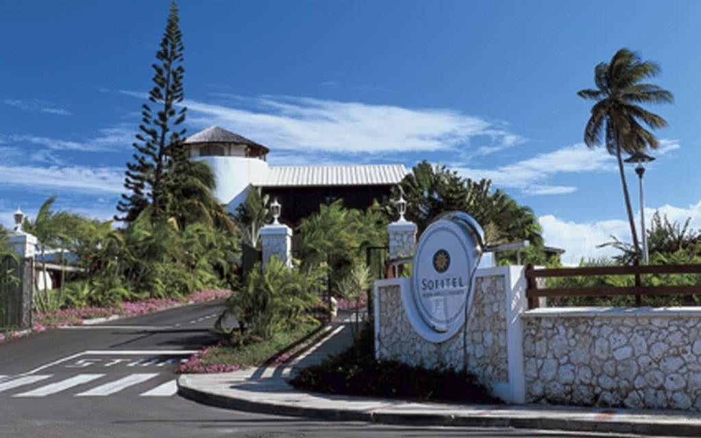 Le pélican Le Gosier  Exterior foto